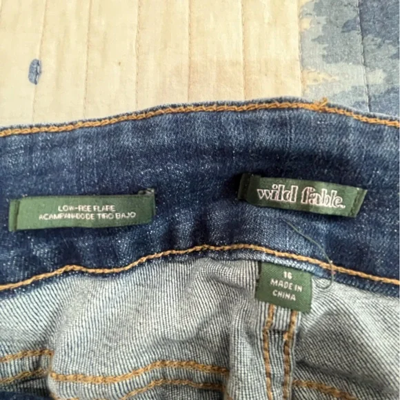 Wild Fable Blue Flare Jeans with Vintage Charm - Picture 5 of 5